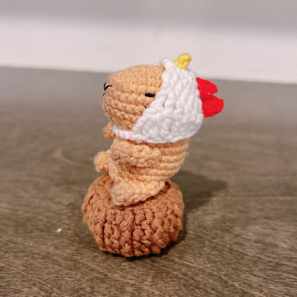 Crochet Capybara with chicken hat, Capybara Keychain, Doll Gift